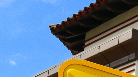 Tiroteo en un In-N-Out Burger de Idaho deja muertos y heridos; sospechoso entre los fallecidos