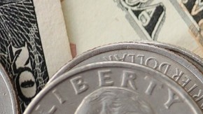 Una proyección de 3.8% de COLA significaría alrededor de $79 adicionales al mes para alguien que recibe el beneficio promedio.