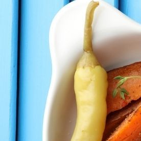 Nutrición hepática en tu plato: Combina frijoles, lentejas o batata con tus comidas para proteger el hígado y mantener tus picos de glucosa bajo control.