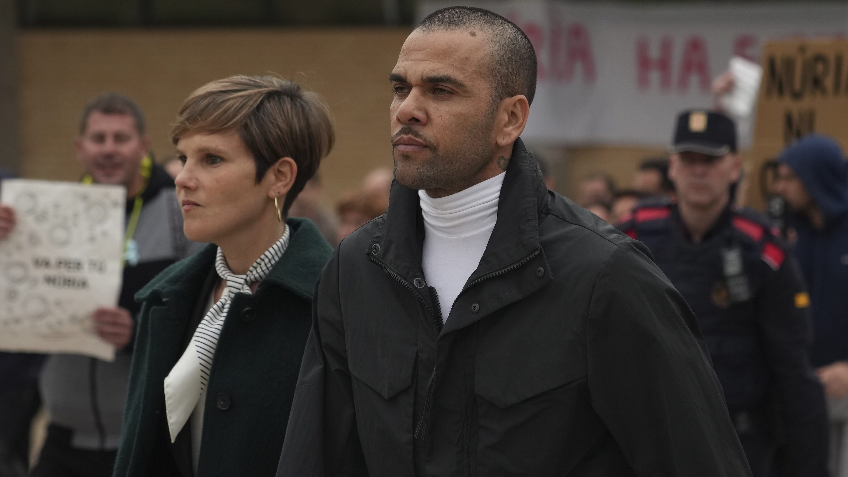 Dani Alves deberá indemnizar a Pumas de la UNAM con más de $2 millones de dólares por incumplimiento de contrato