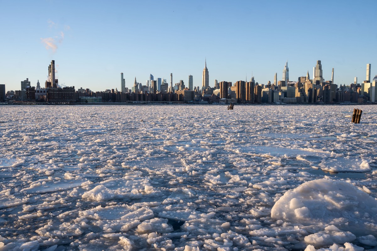 Nueva York enfrenta el aumento del nivel del agua en sus costas y la sequía en el campo