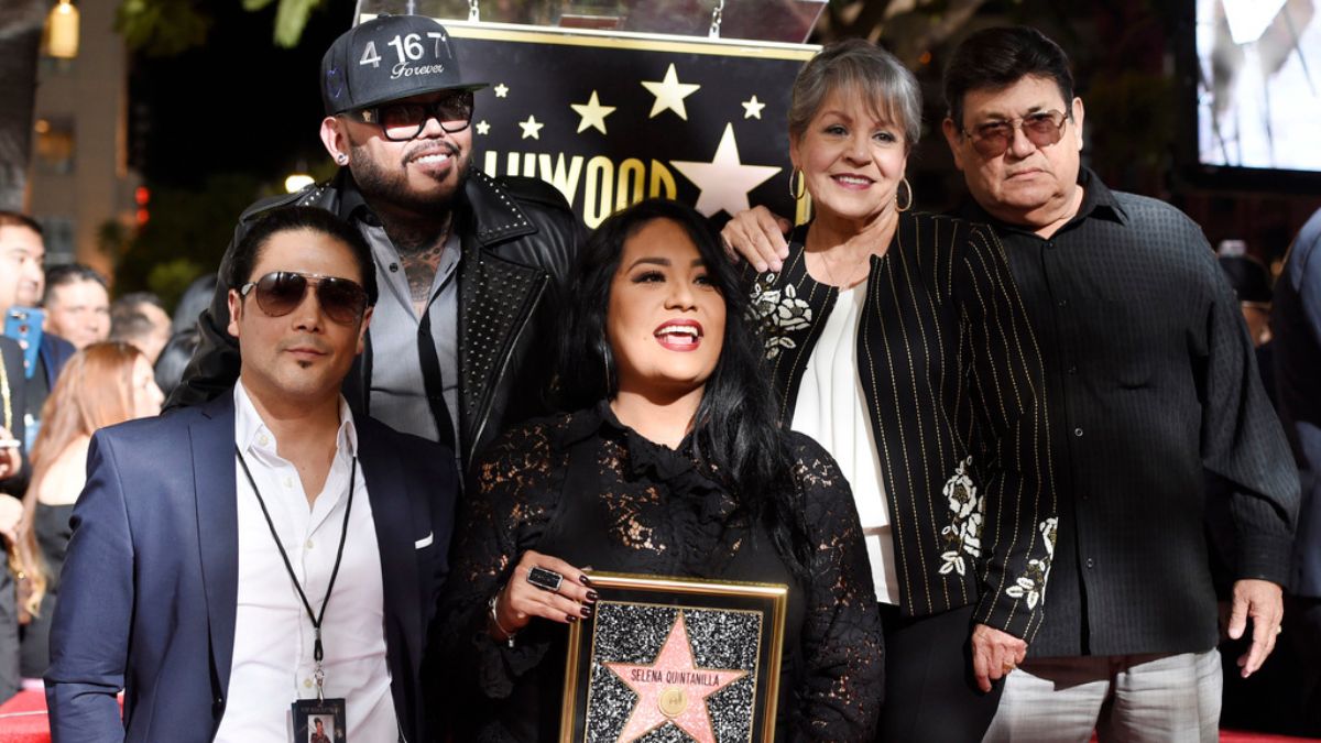 Hermanos de Selena chocan en una demanda millonaria en EE.UU.