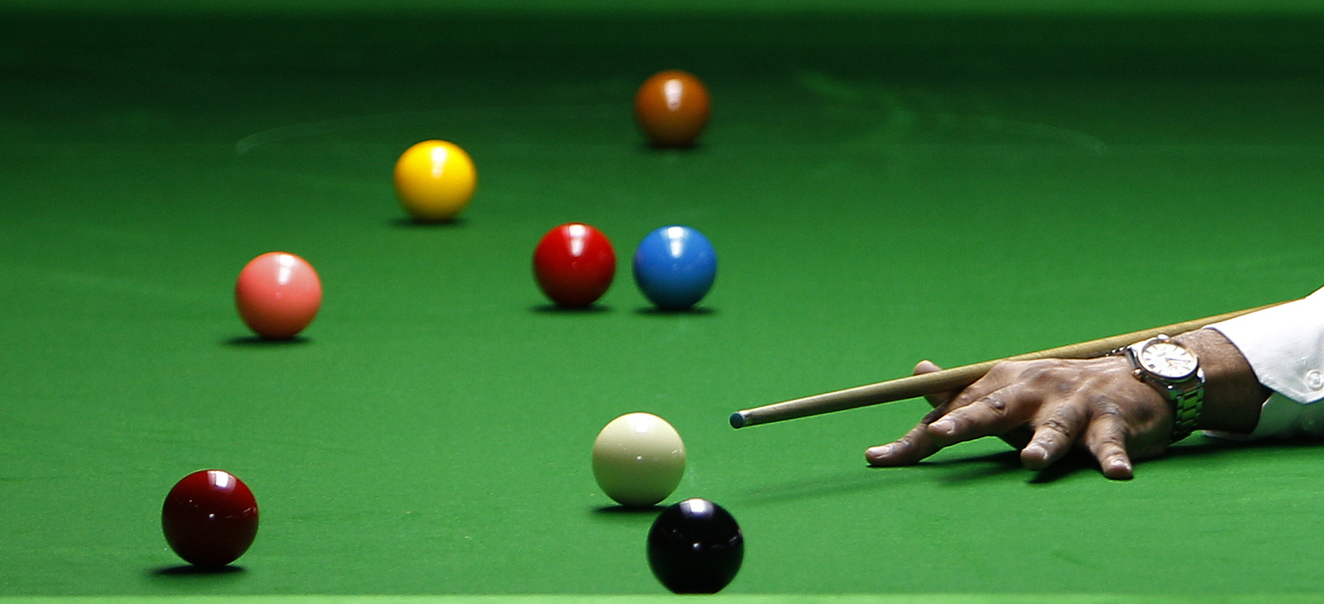 Sentencian a siete años de cárcel a excampeón mundial de snooker en billar por abuso de dos menores