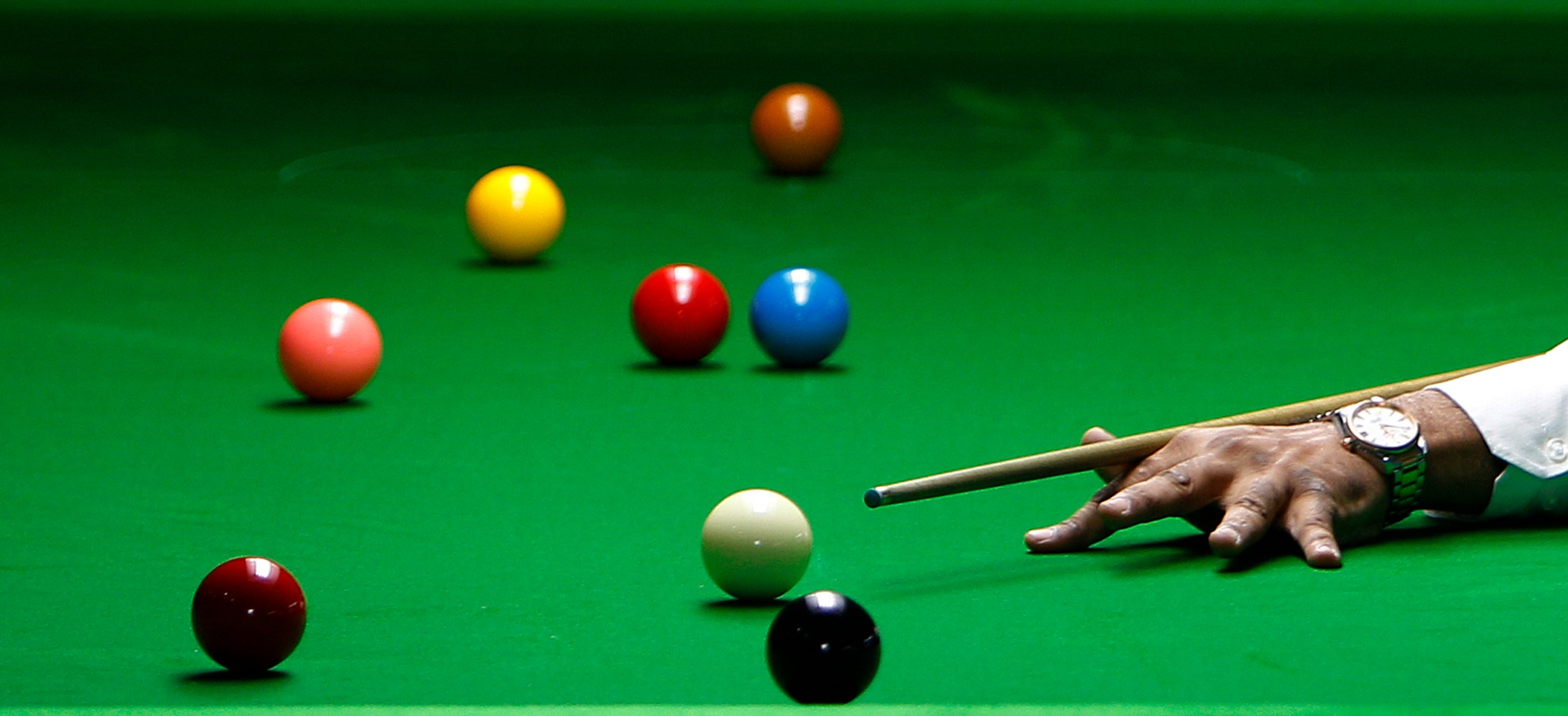 Sentencian a siete años de cárcel a excampeón mundial de snooker en billar por abuso de dos menores