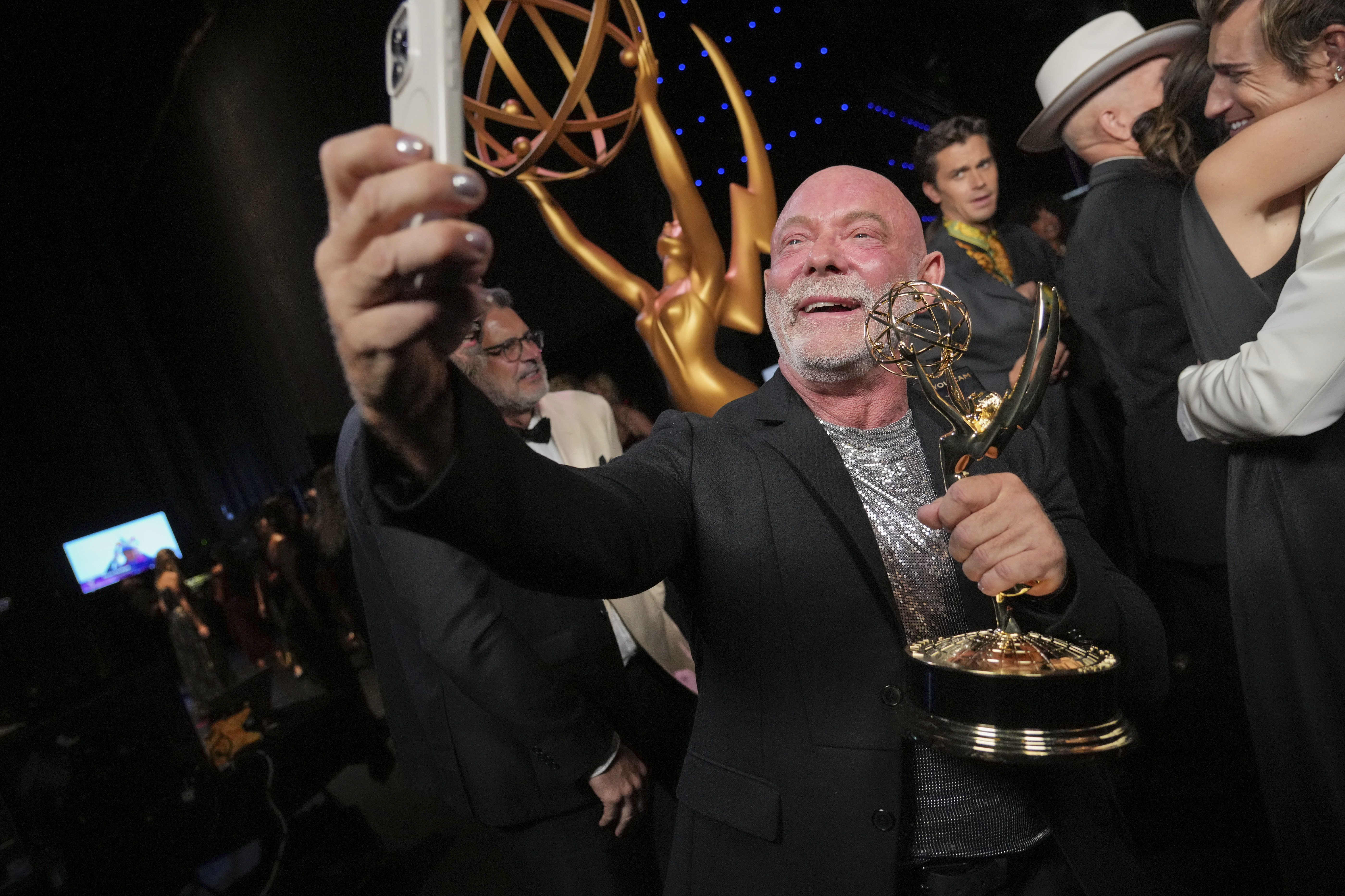 La lujosa bolsa de regalos que recibirán las estrellas invitadas a los Premios Emmy 2026