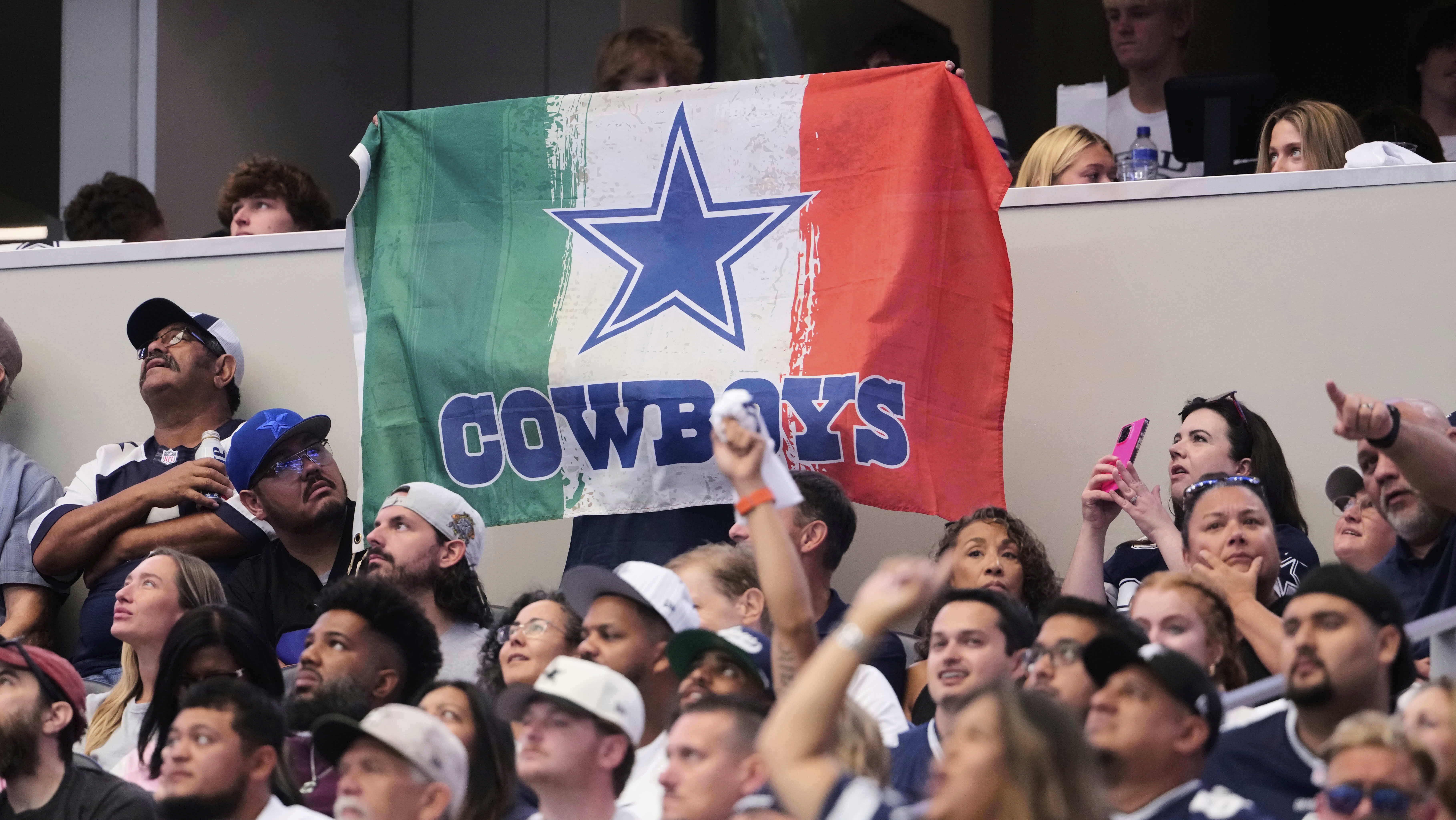 NFL México 2026: ‘The Warning’ encabezará el show de medio tiempo entre 49ers y Vikings