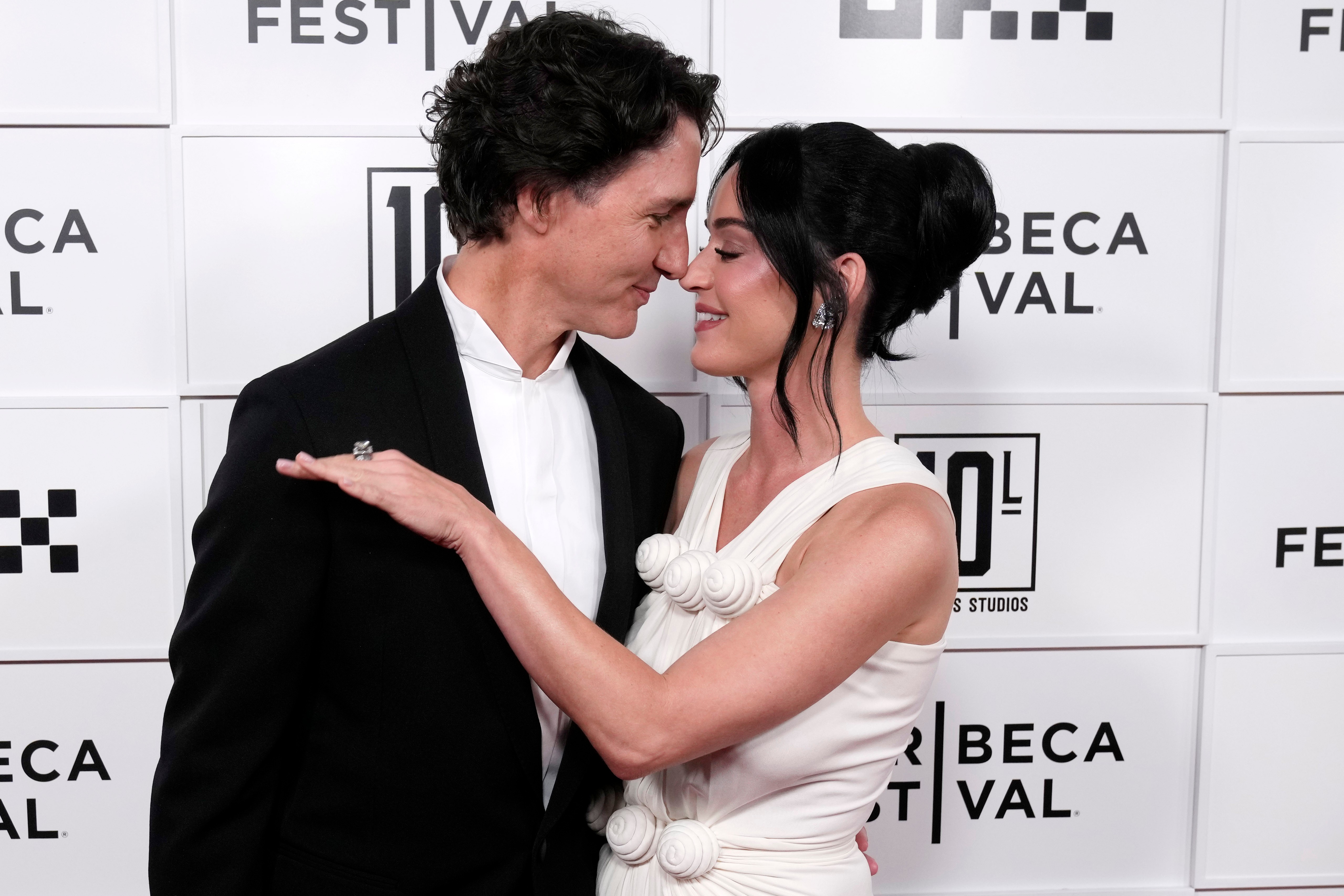 Katy Perry dice cómo encontró el amor en Justin Trudeau tras su difícil ruptura con Orlando Bloom