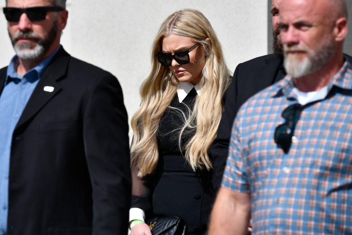 Familia de Charlie Kirk acusa a funcionarios de Utah de fallos que facilitaron su asesinato