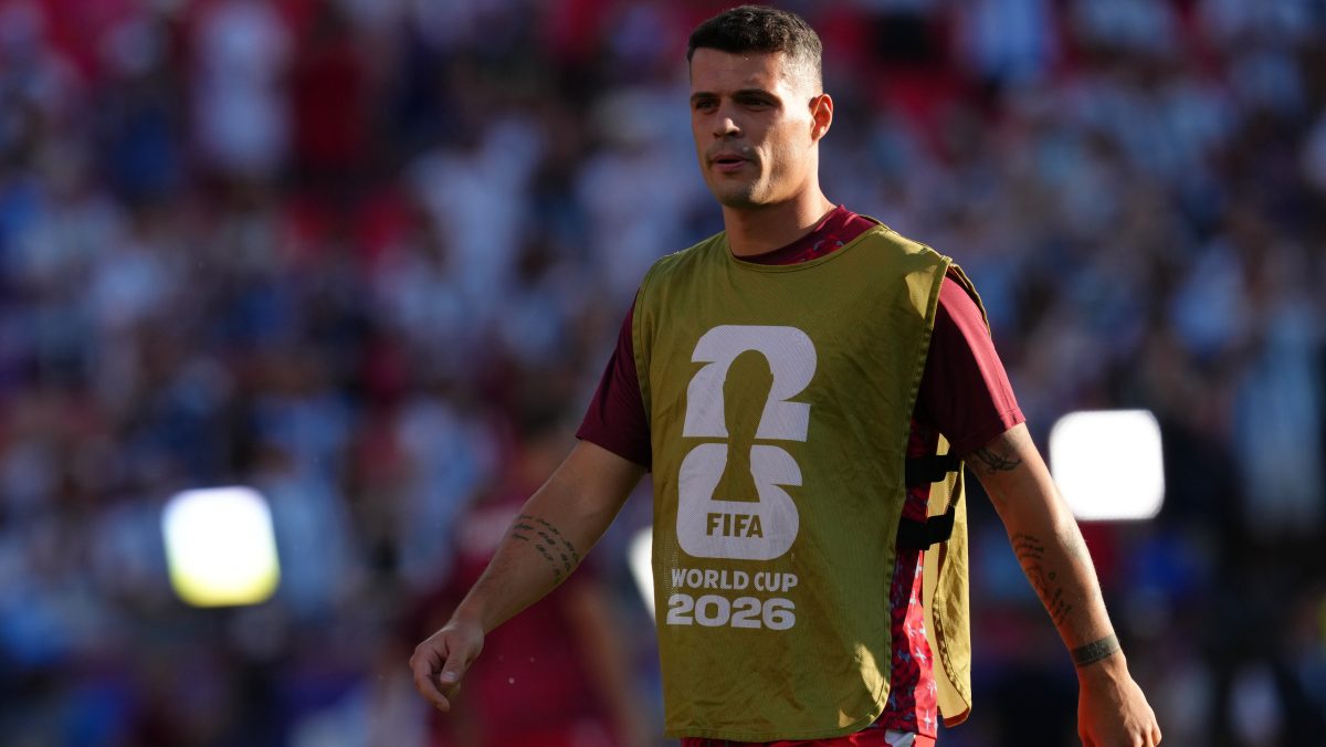 Suiza suspende a su capitán Granit Xhaka por presentar un certificado covid‑19 falso en la pandemia