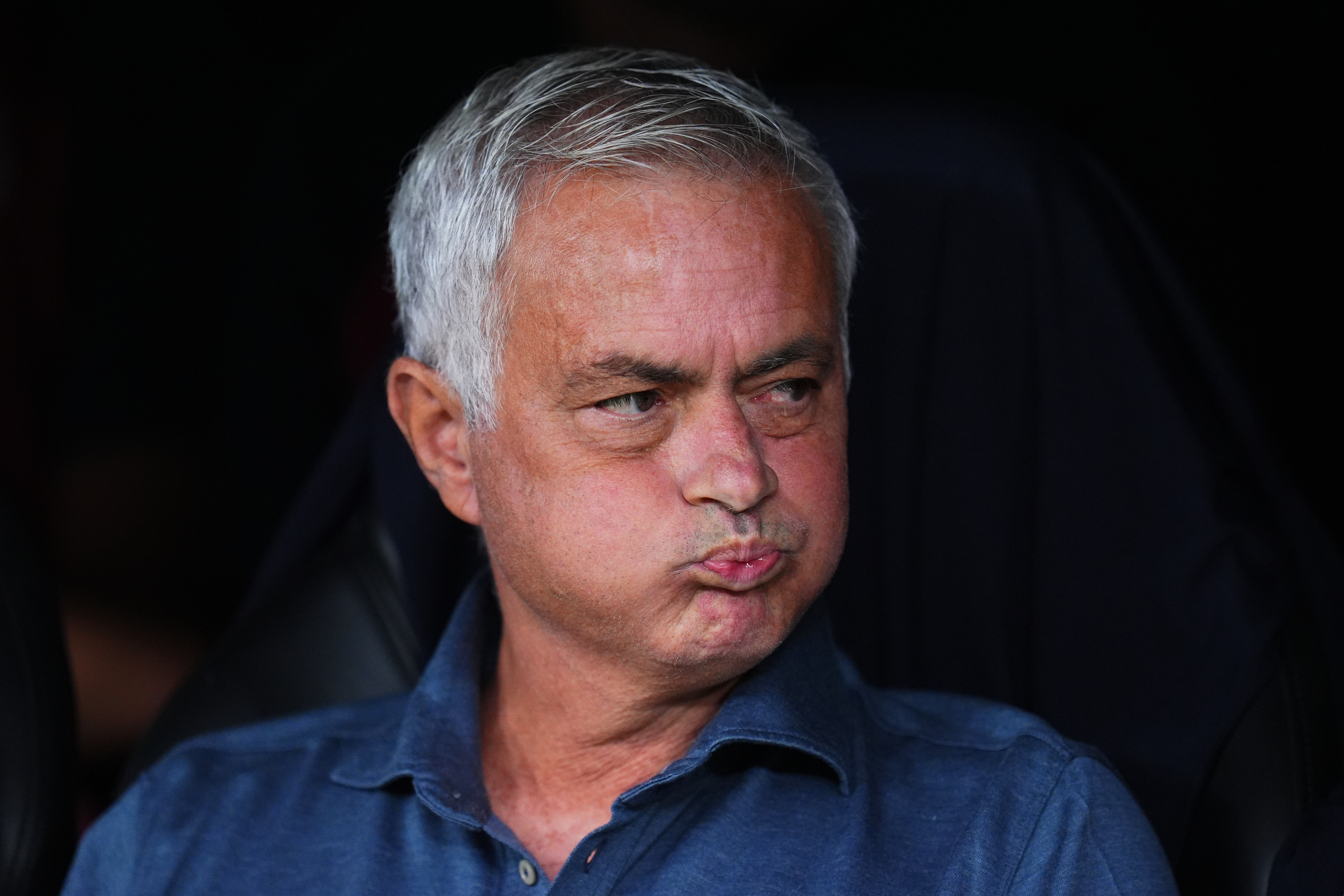 Mourinho crítica a Raúl Asencio: “Un jugador del Real Madrid lo es 24 horas”