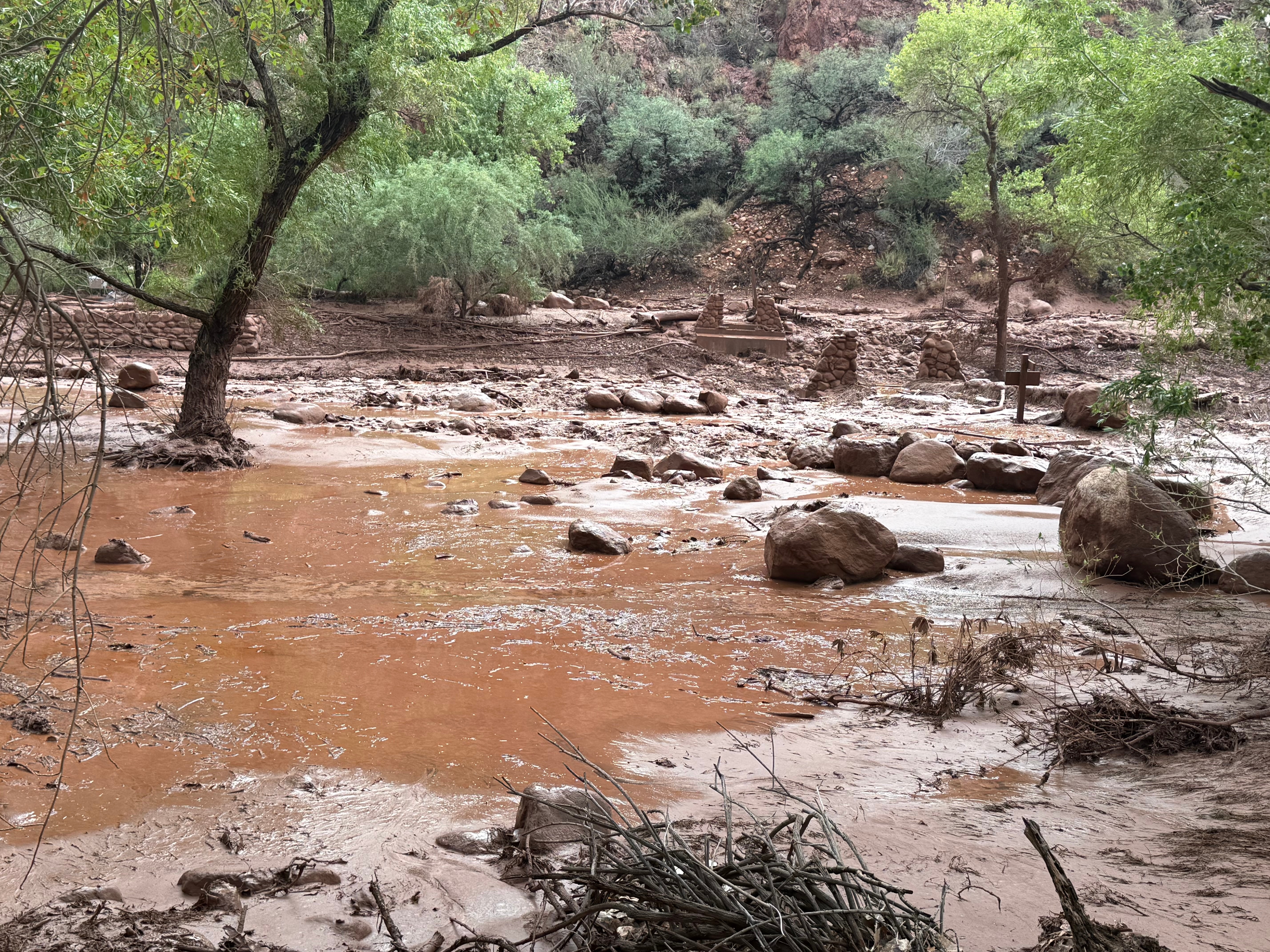 Confirman un segundo fallecido por las inundaciones repentinas en el Gran Cañón