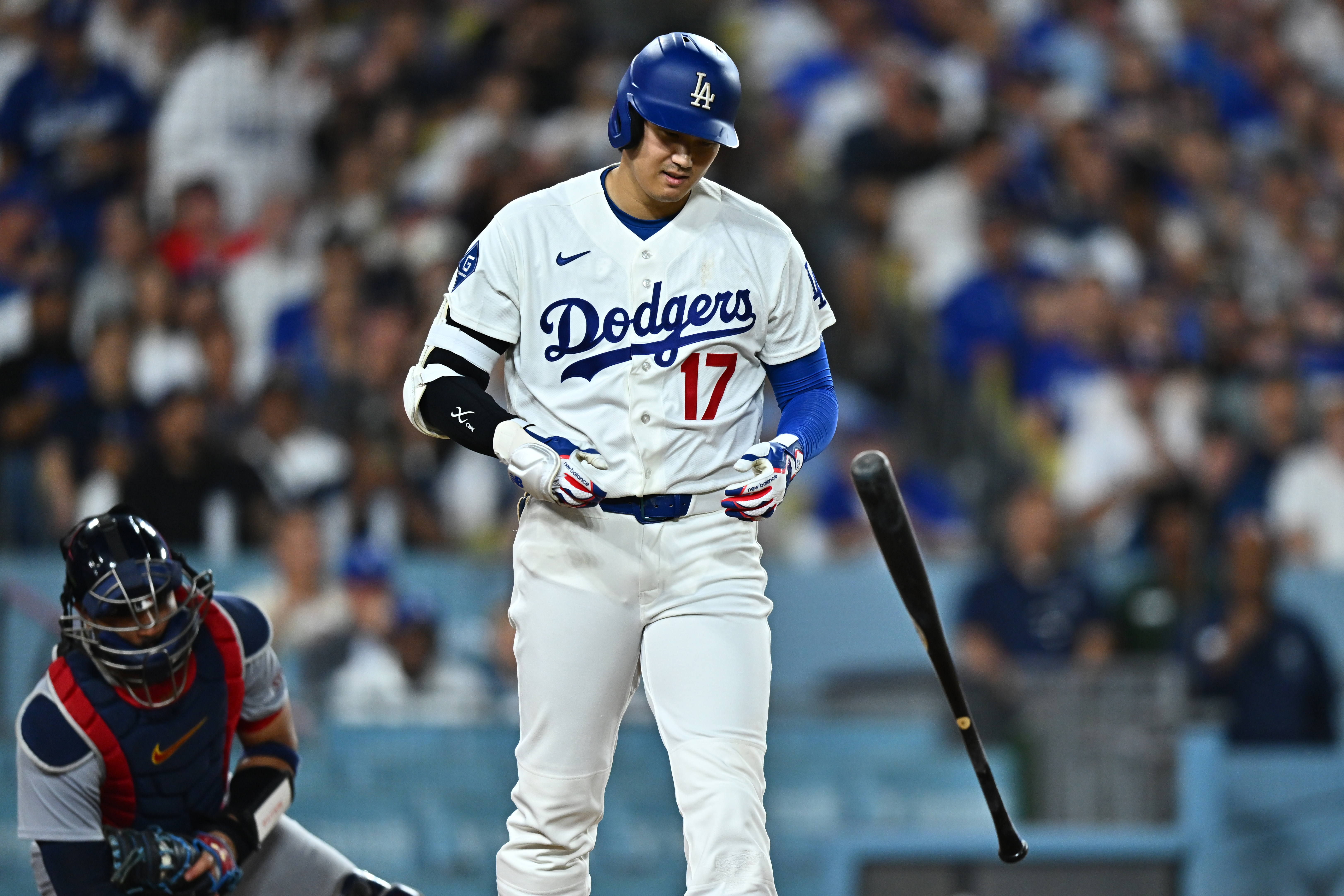 Dodgers darán descanso a Shohei Ohtani por molestias en el cuello y bíceps