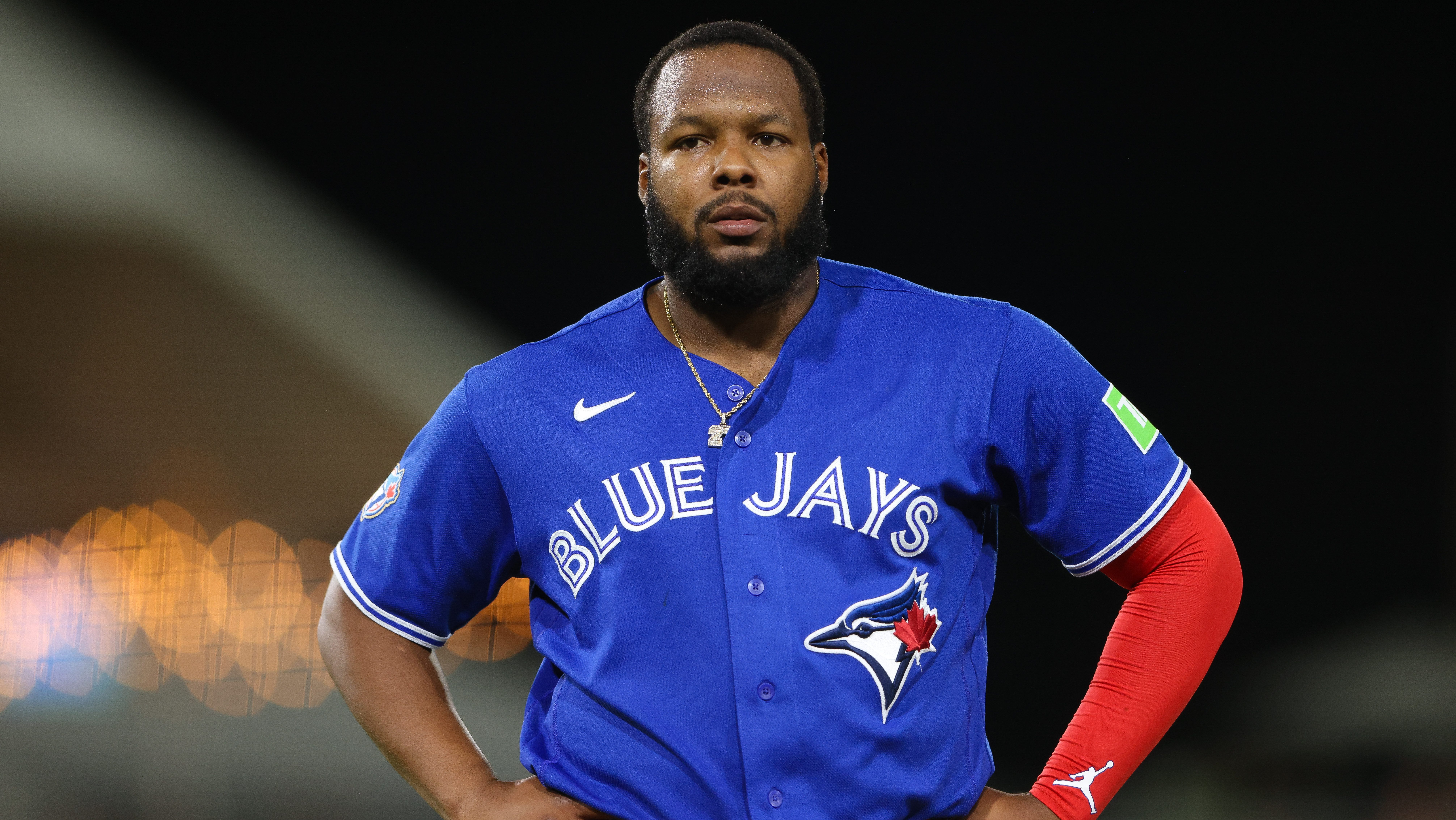 Vladimir Guerrero Jr. se disculpa por comentarios polémicos sobre su millonaria extensión de contrato