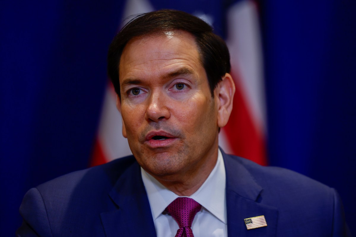 Rubio defendió prohibición de tres medios de comunicación de la Casa Blanca: “No vamos a cerrar CNN”