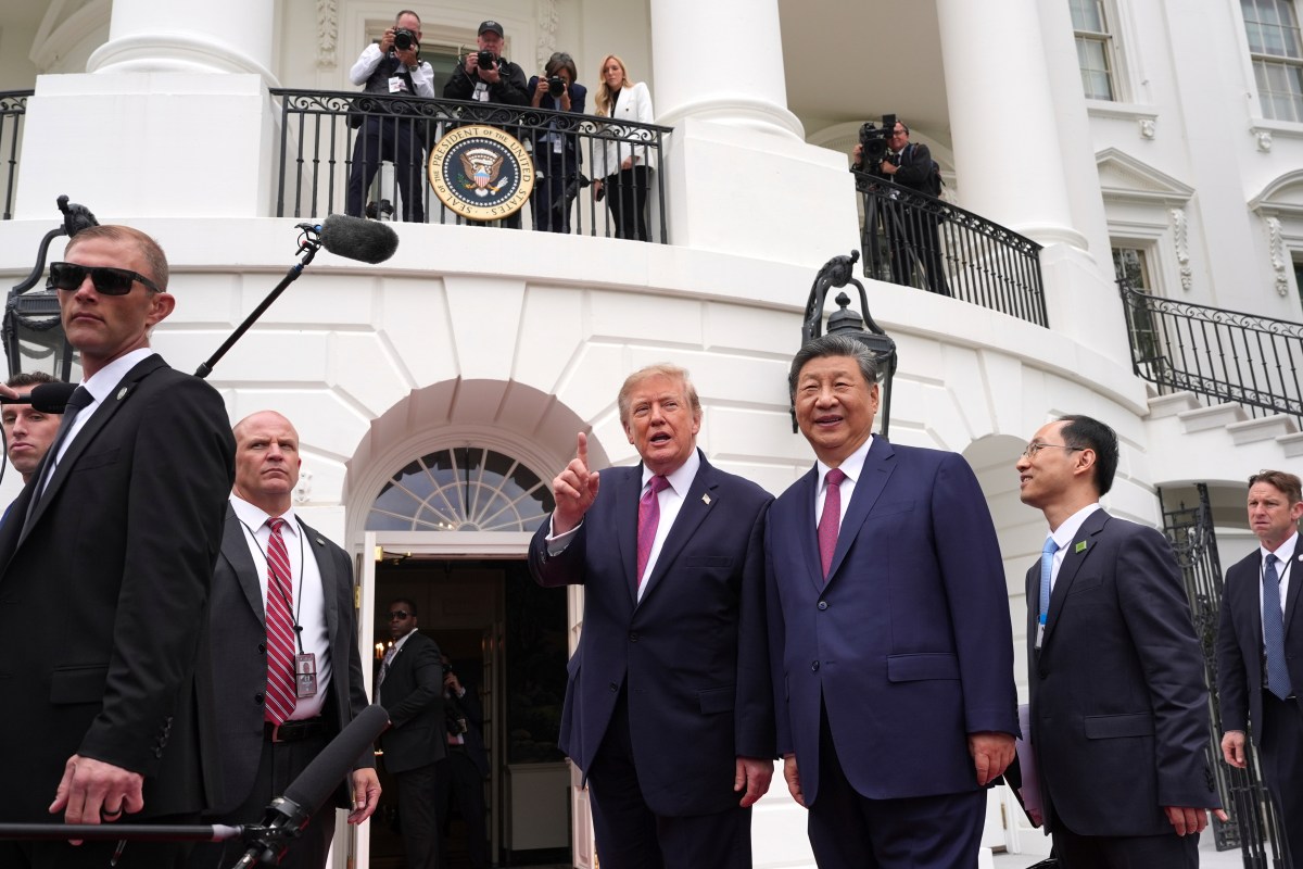 Trump califica de “gran reunión” su encuentro de más de tres horas con Xi Jinping