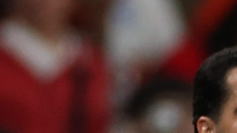 España demuestra su poderío para superar a Inglaterra en Wembley