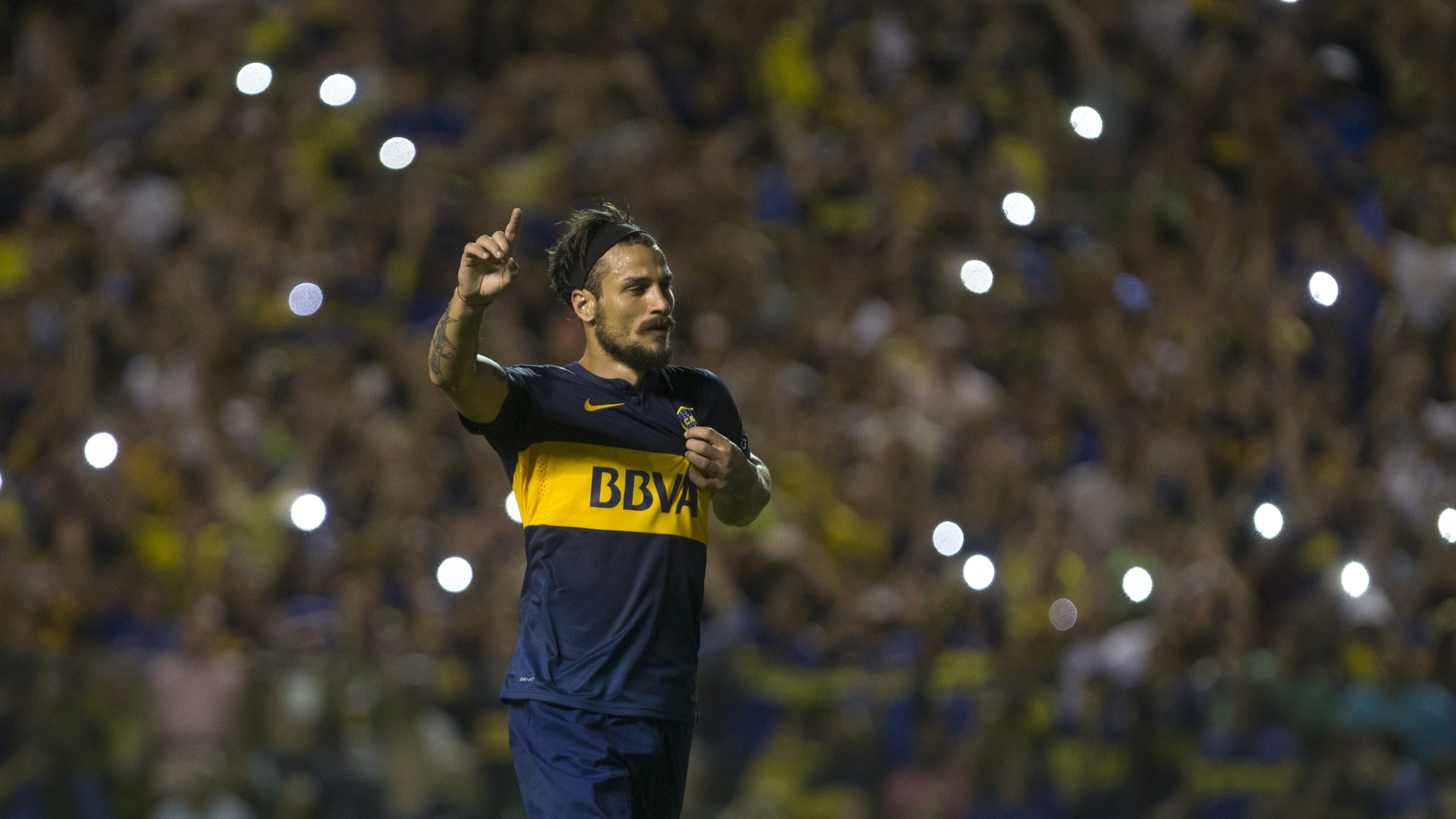 Exfutbolista Daniel Osvaldo en terapia intensiva tras sufrir un derrame pleural
