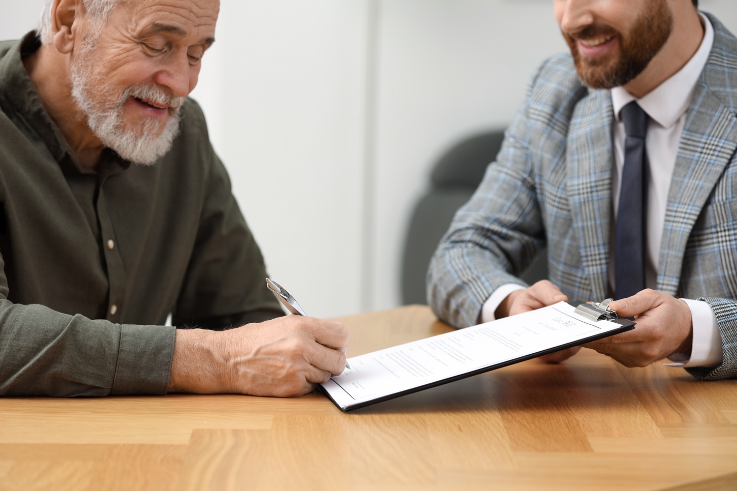 Millonario propone adelantar las herencias a los hijos antes de los 35 años, cuando más necesitan recursos