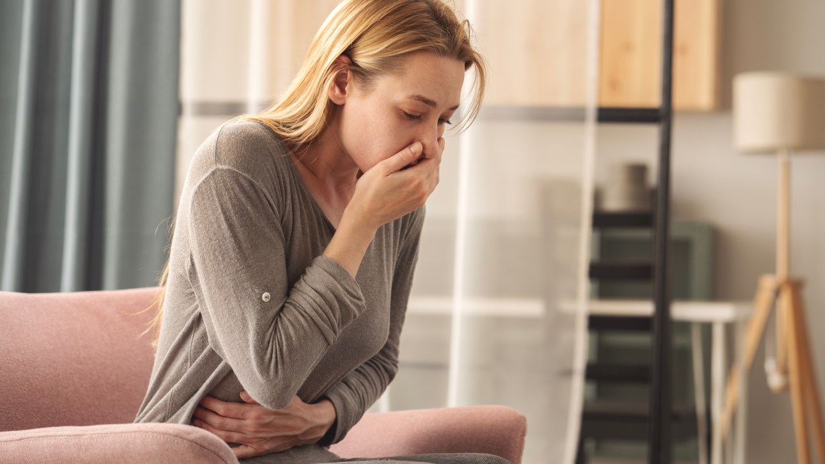 6 razones por las que puedes vomitar y no es estomacal
