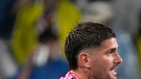 Polémica De Paul vs. Lewandowski.