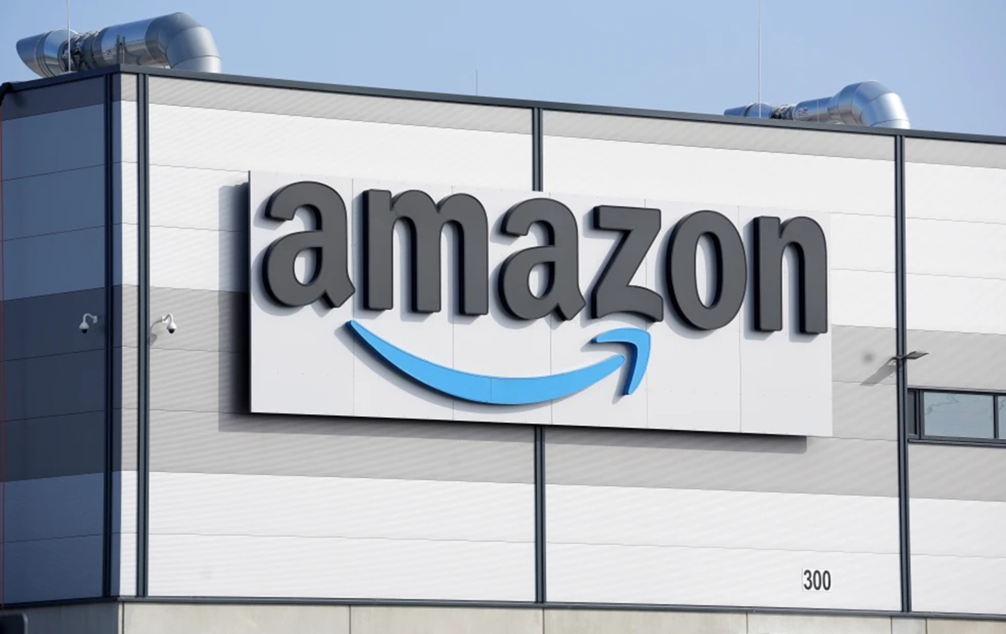 FTC demanda a Amazon: negocios pagaron de más por publicidad y el costo llegó a los consumidores
