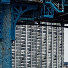 La apelación llevará a un tribunal superior a revisar la manera en que el Departamento de Finanzas identificó las propiedades posiblemente sujetas al recargo y notificó a sus propietarios.