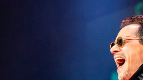 La joven compartió una imagen junto al intérprete y Cristian Muñiz