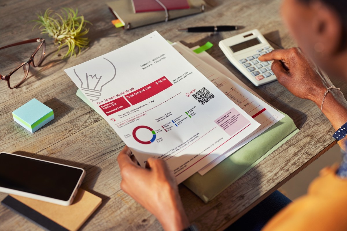New York begins sending up to $200 checks to help with electricity bills