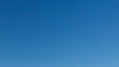 En San Francisco, una familia de cuatro necesitaría $407,597 al año para vivir cómodamente bajo la regla 50/30/20.