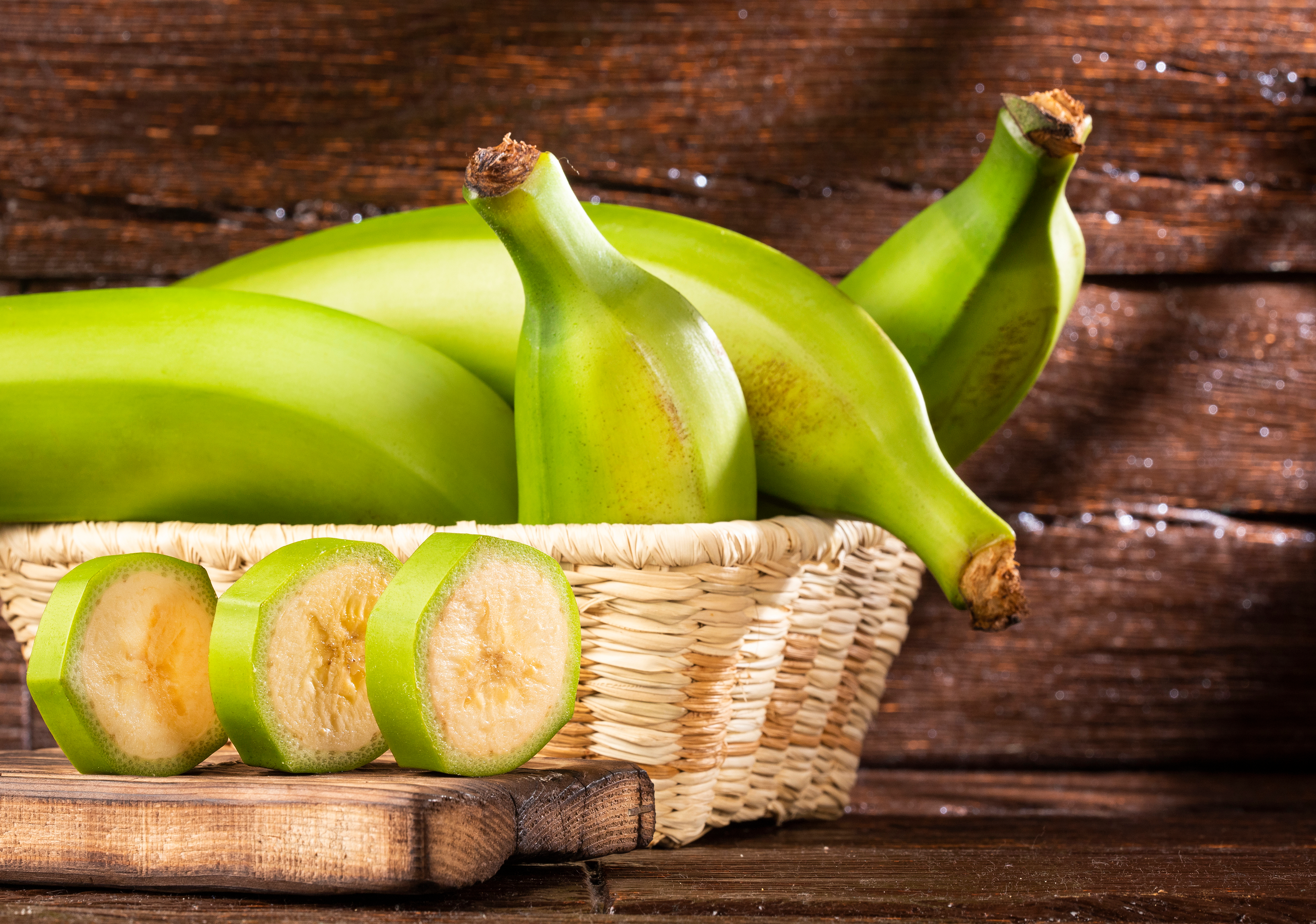 El poder oculto del plátano verde: Tu aliado contra el cáncer colorrectal y la diabetes