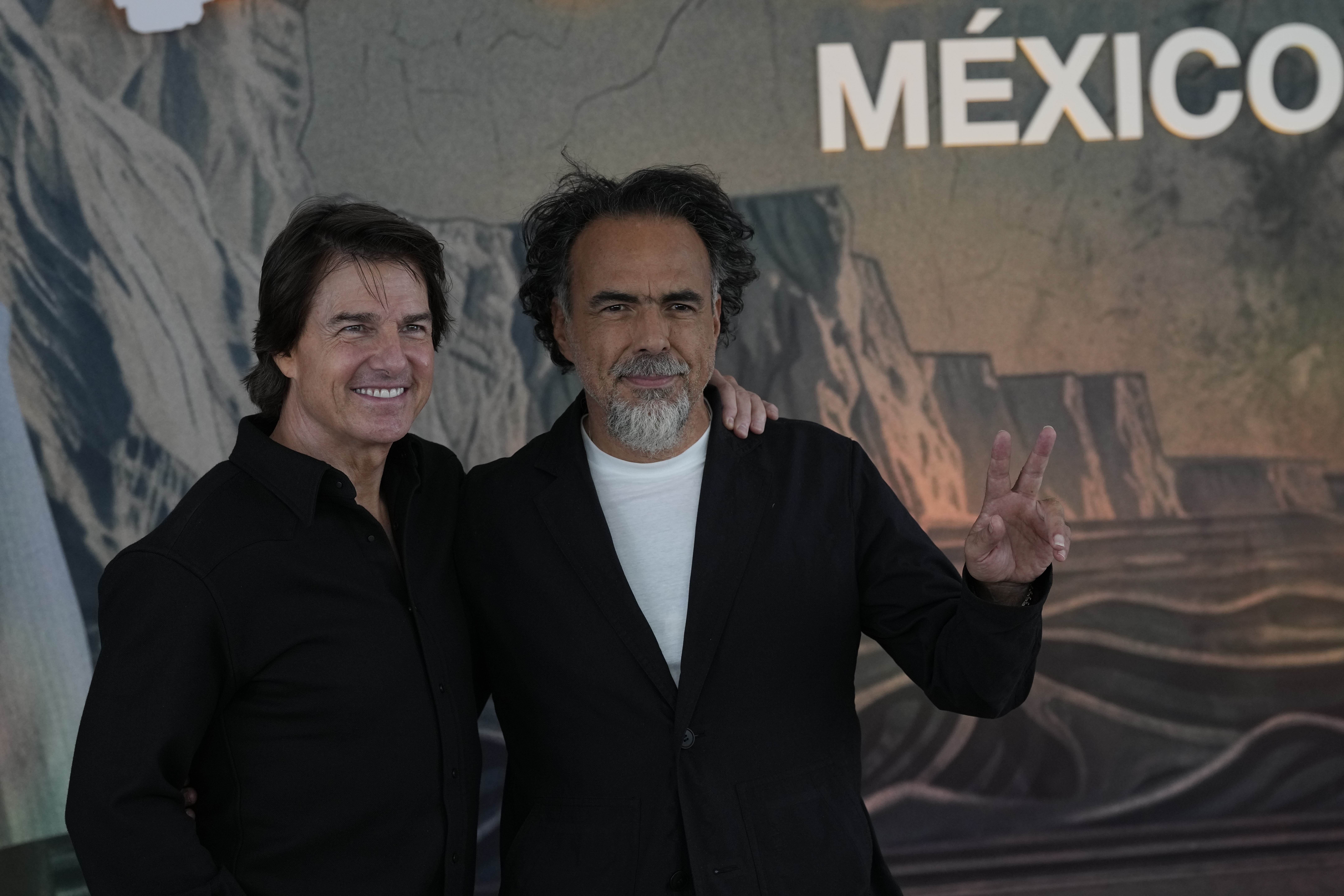 Tom Cruise y Alejandro González Iñárritu presentan "Digger" en Ciudad de México