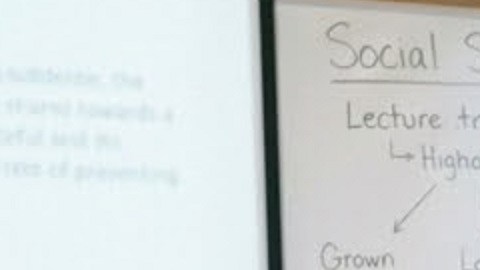 Para las familias que viven de cheque en cheque, la universidad tiene que dejar de ser un sueño lejano y convertirse en una herramienta accesible desde ahora.