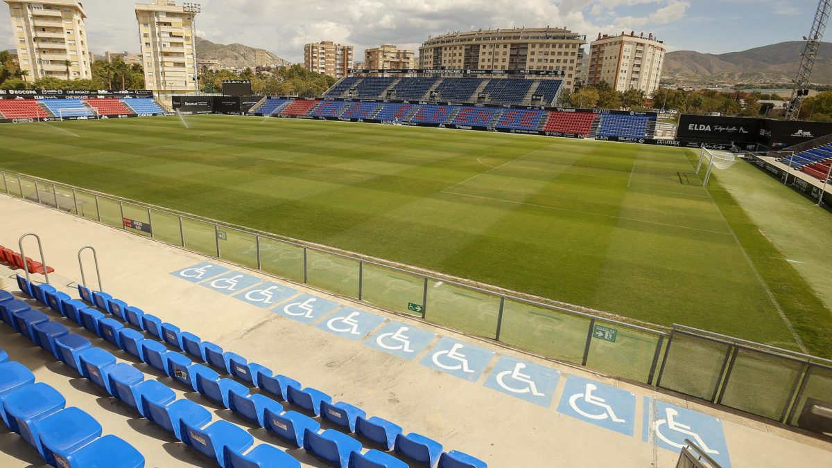 El CD Eldense pasa a manos de Leo Messi tras salida oficial de la presidenta Carolina Holguín
