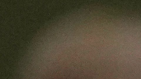 Joan Laporta, presidente del Barcelona, ​​conversa con aficionados antes del partido contra el Rayo Vallecano en Madrid, el domingo 31 de agosto de 2025.