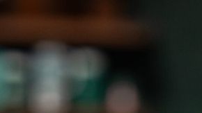 El nuevo vaso de cristal de Snoopy para bebidas frías viene con una adorable pajita de Woodstock y promete ser la pieza más codiciada de la temporada de otoño