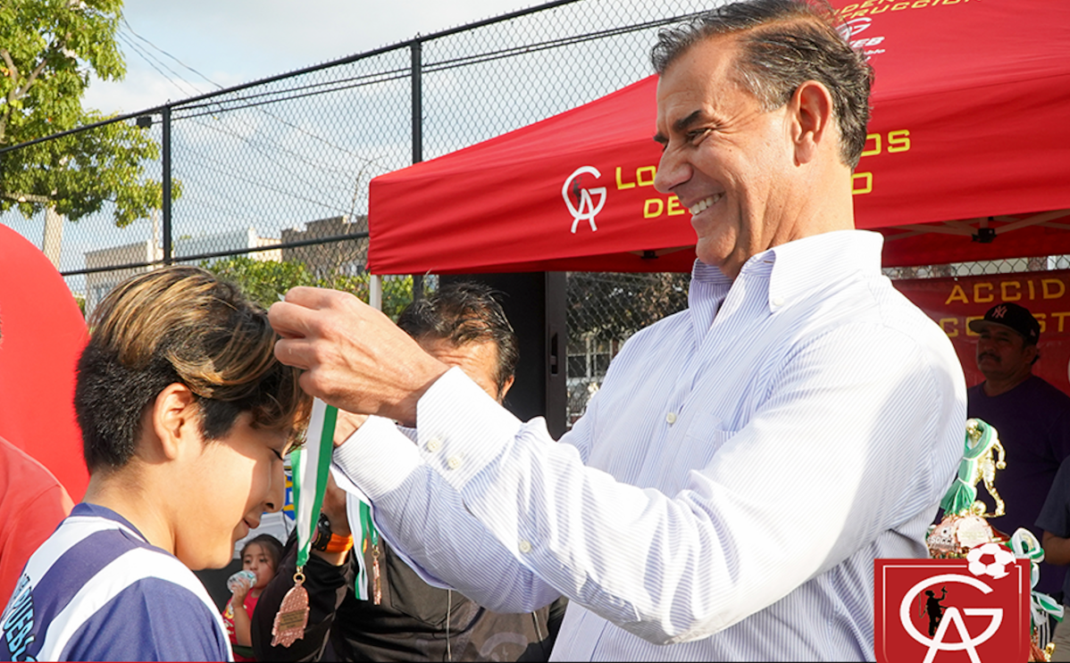 Christopher Gorayeb: 40 años junto a la comunidad latina de Nueva York