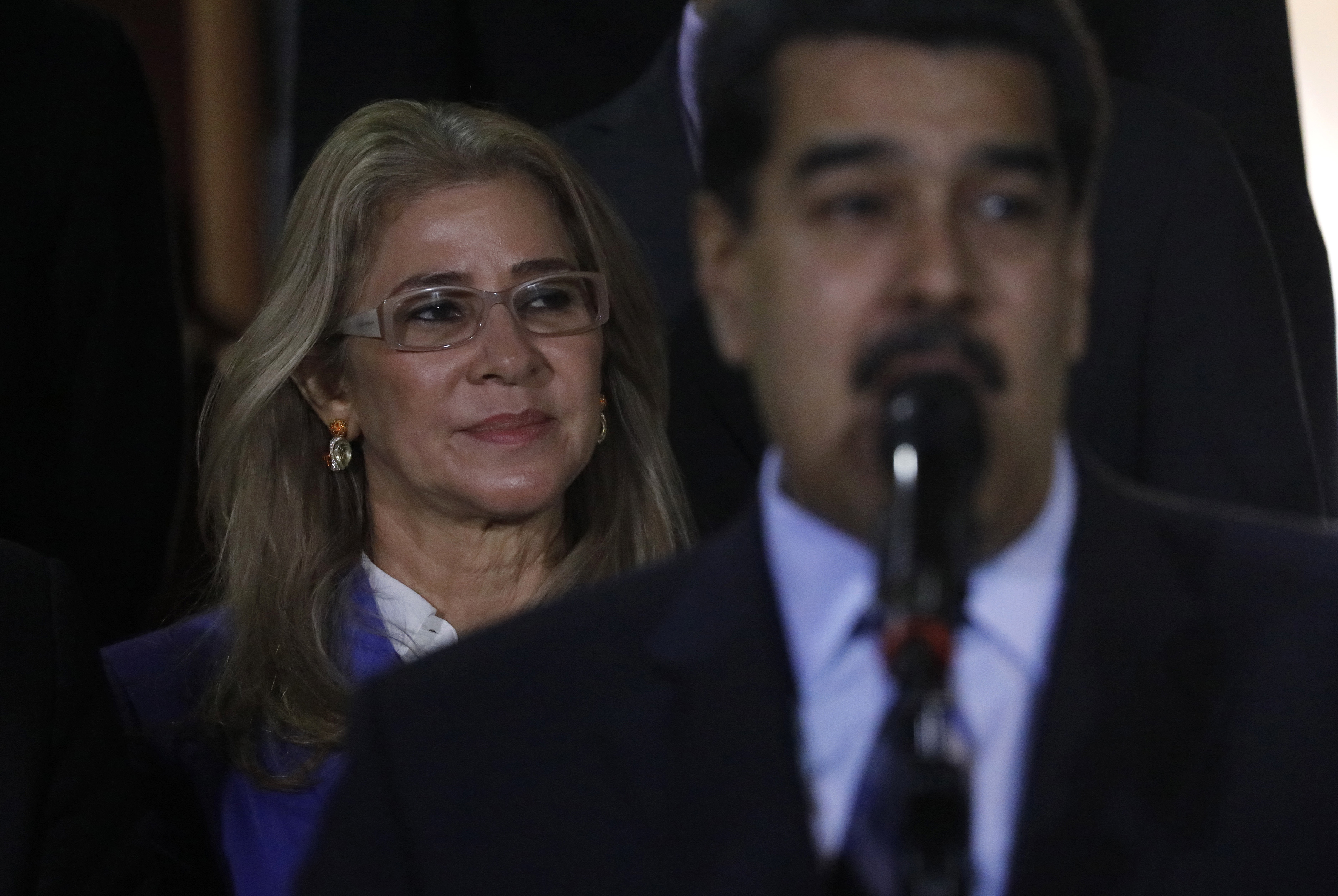 Juez niega a Cilia Flores en la libertad bajo fianza y arresto domiciliario