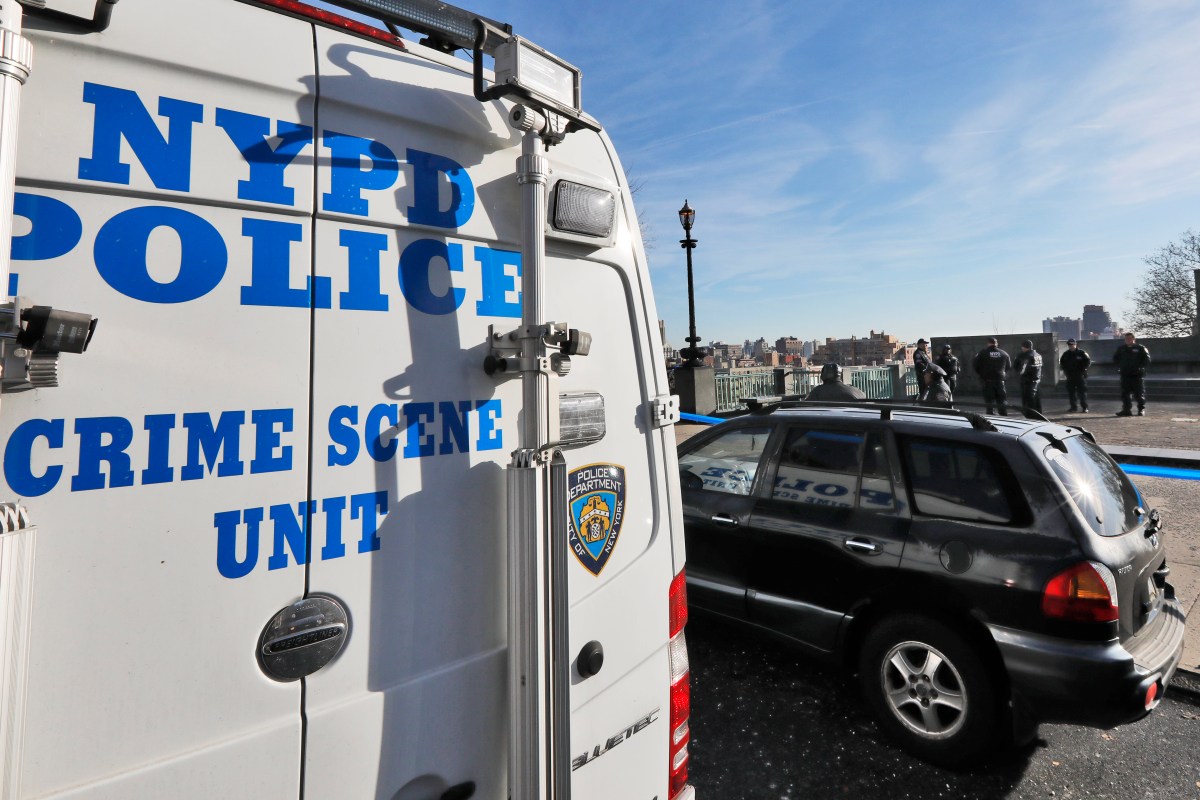 Apuñalan a un policía fuera de servicio durante un intento de robo en El Bronx