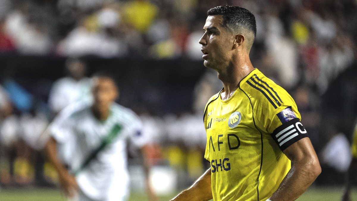 Cristiano Ronaldo marca de “espaldinha” y llega a 982 goles en victoria del Al Nassr