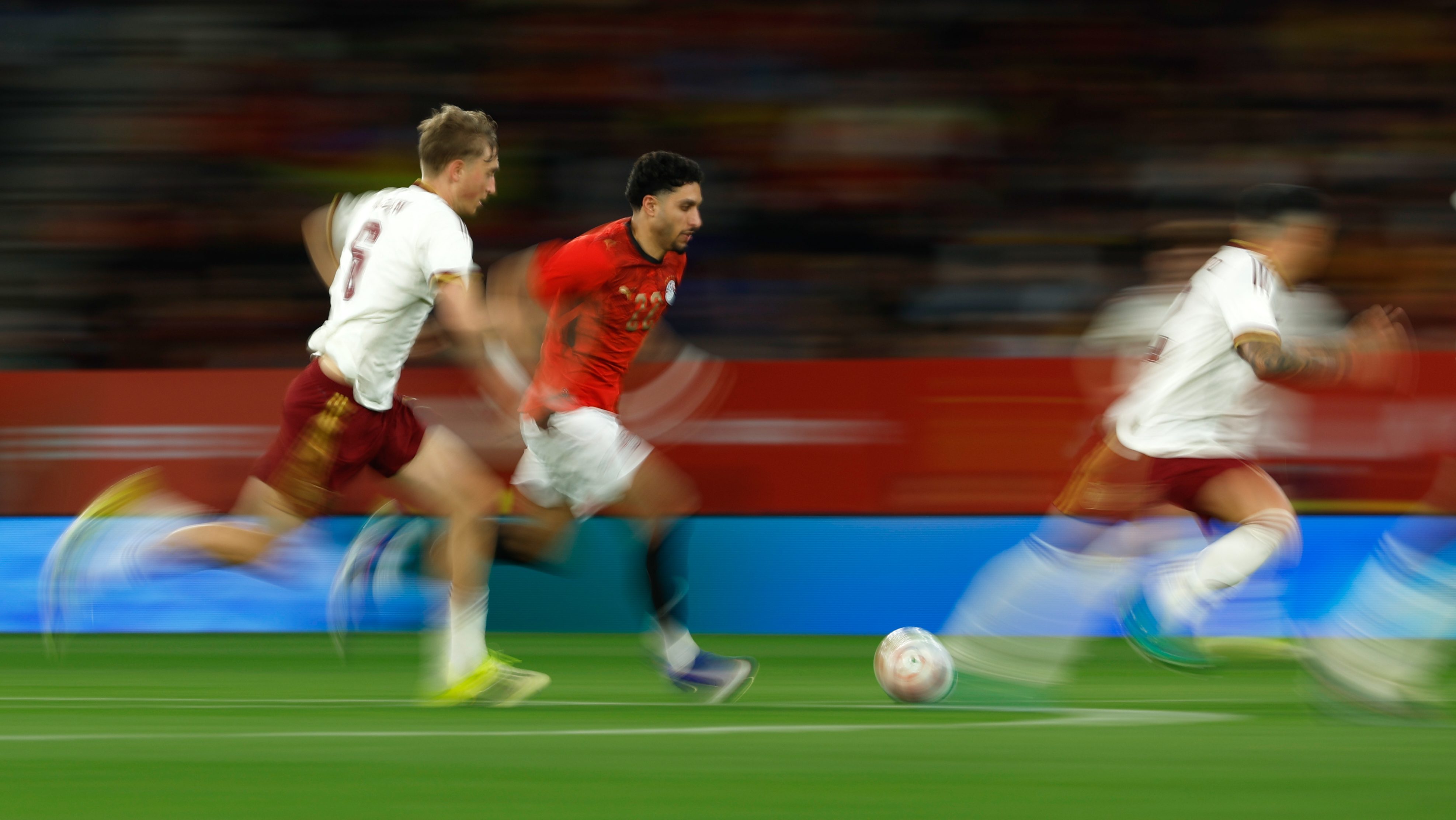 FIFA ratificó multa y cierre parcial de estadio para España por cánticos racistas en amistoso ante Egipto
