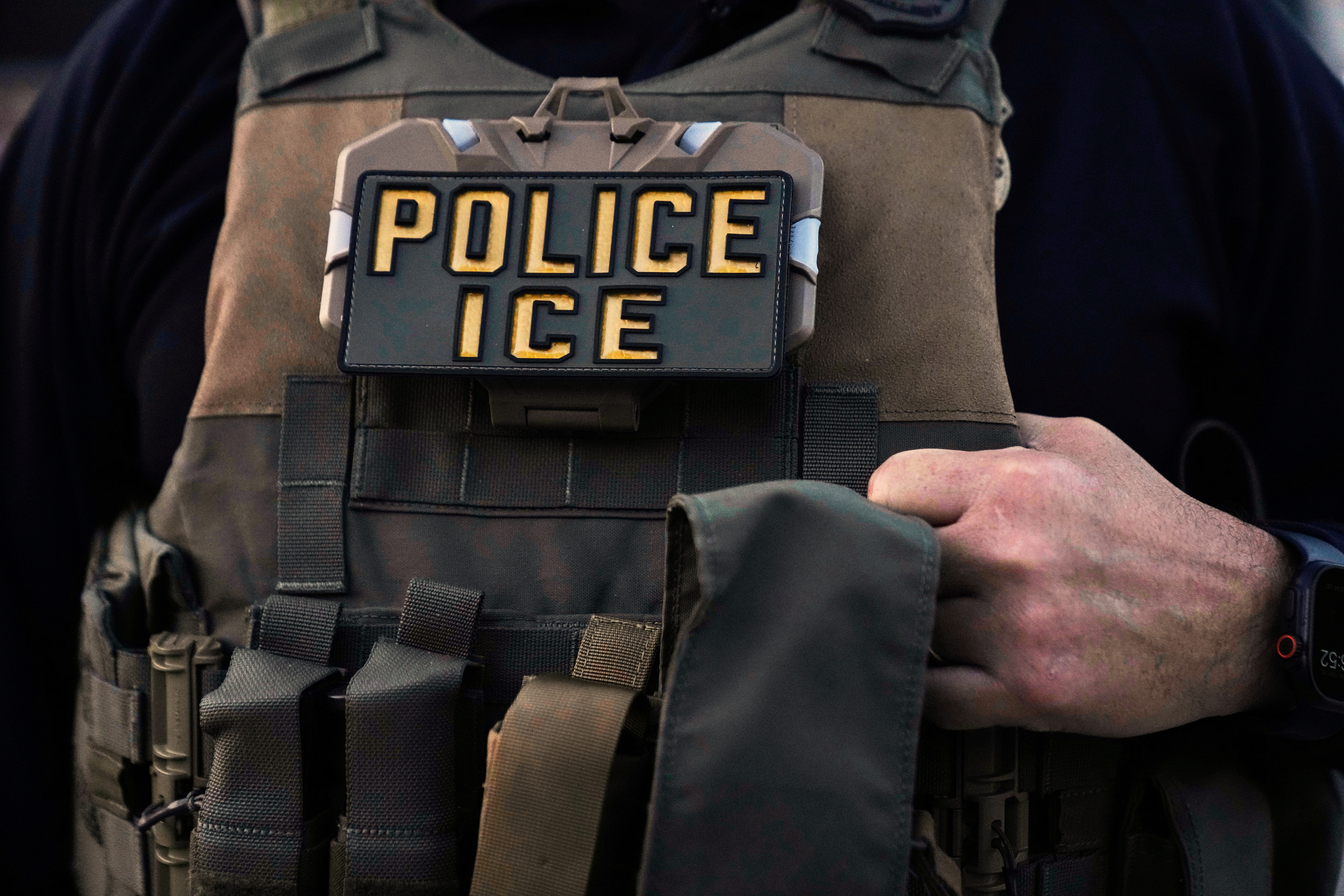 Fuerte operativo de ICE genera alarma alrededor del Hospital Elmhurst