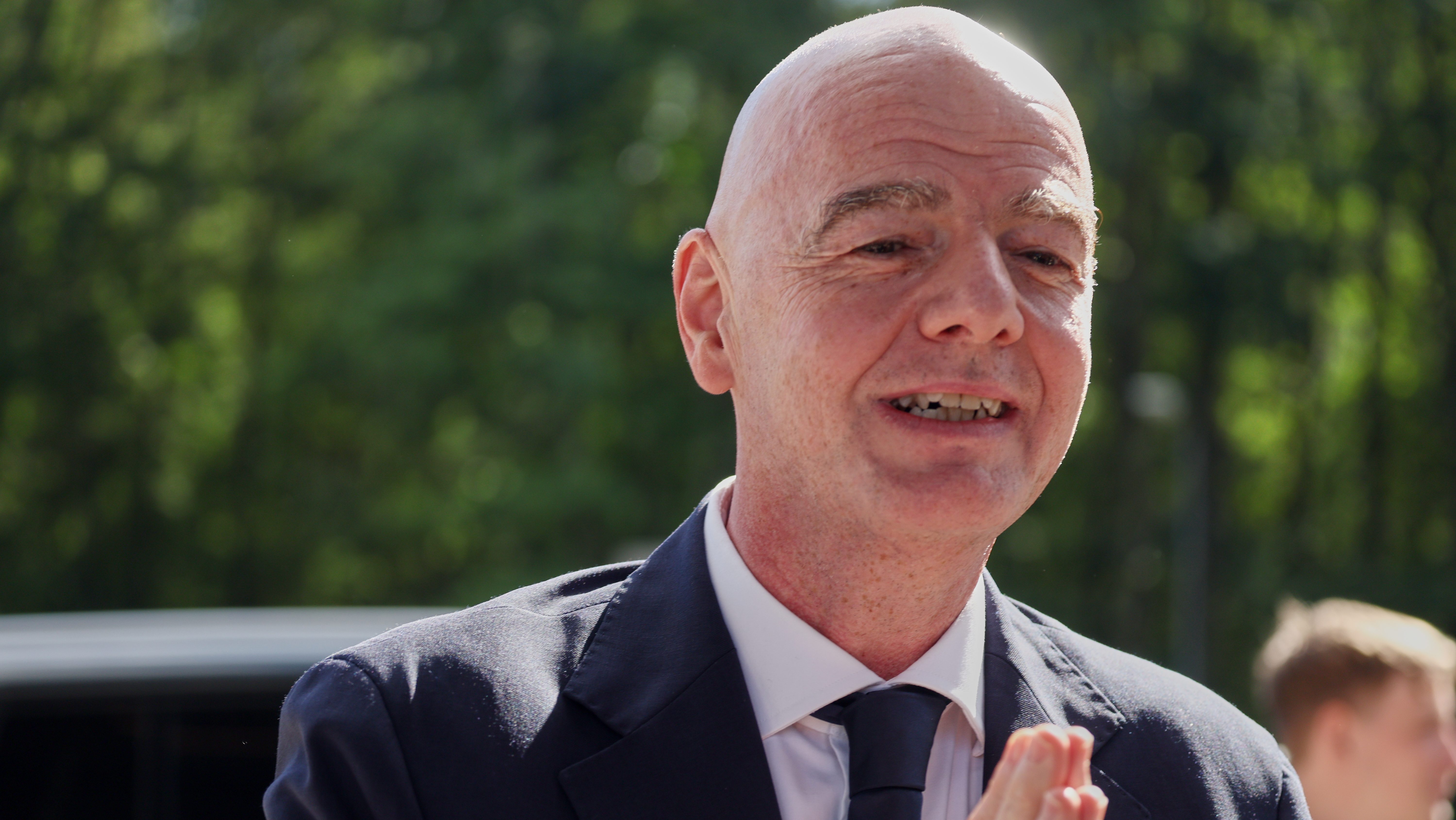 Infantino anunció plan millonario para las federaciones tras pedir perdón ante el Consejo FIFA