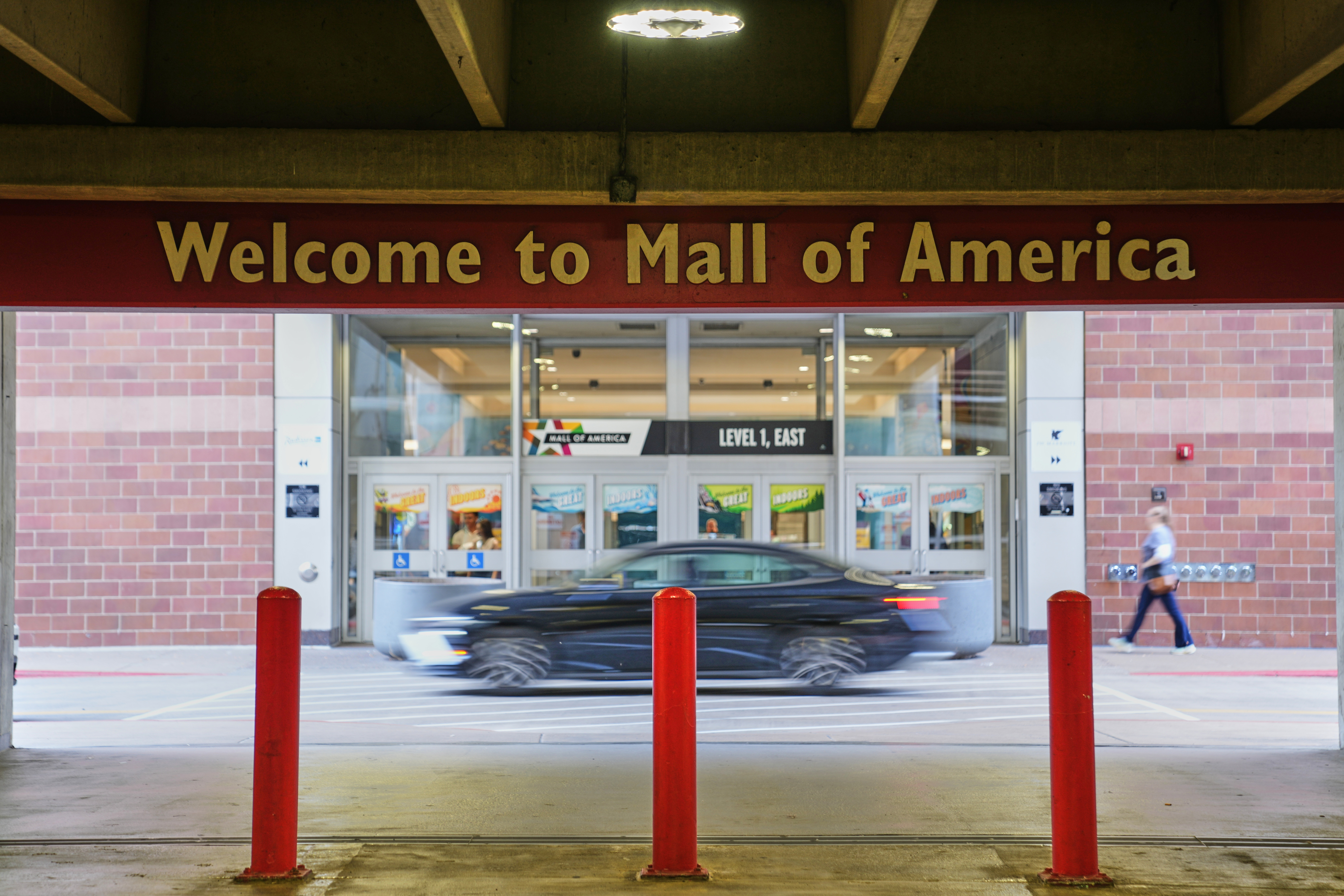 Arrestan a joven de 18 años acusado de planear un ataque en centro comercial de Minnesota