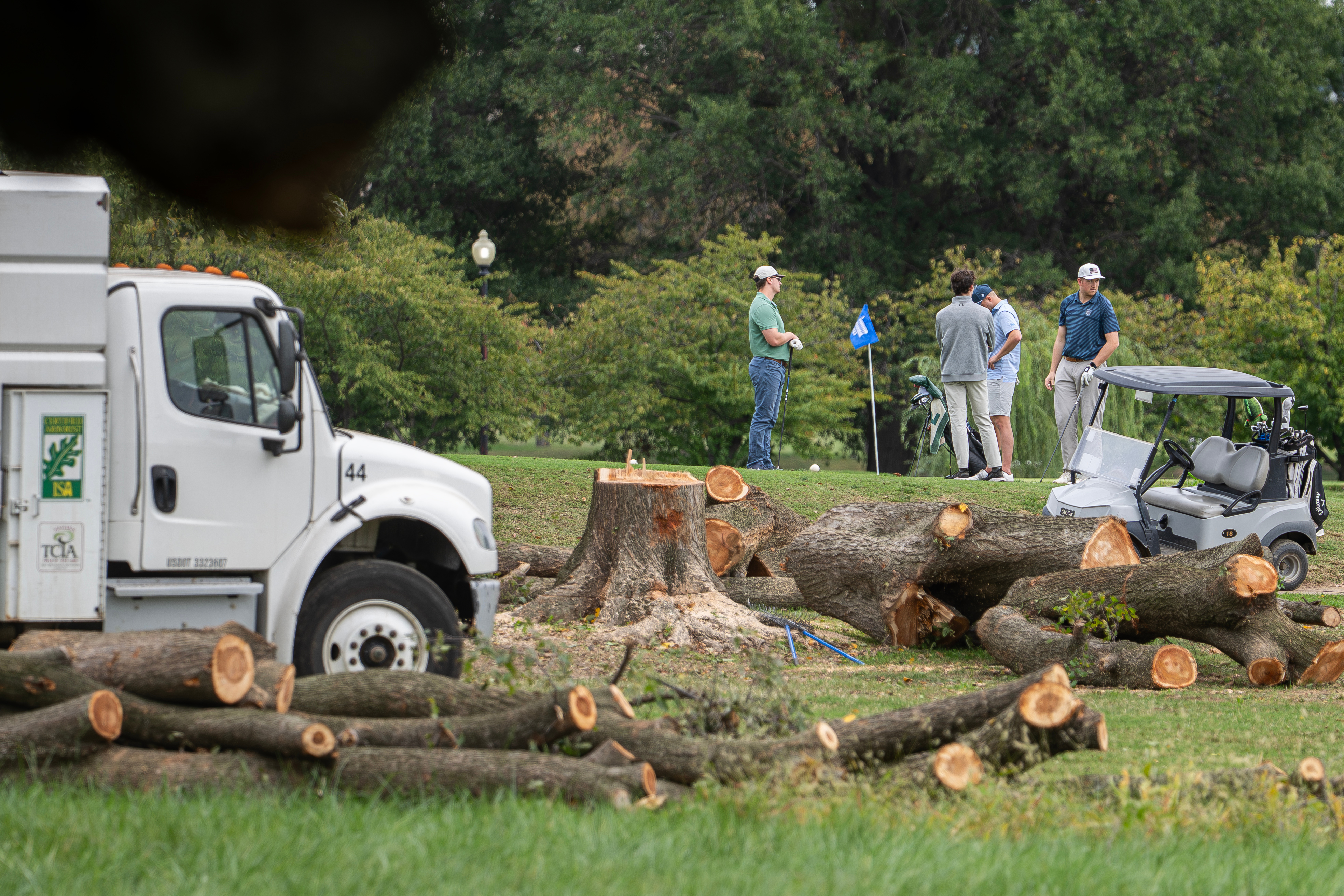 Trump anuncia que las obras de su campo de golf en Washington comenzarán en noviembre