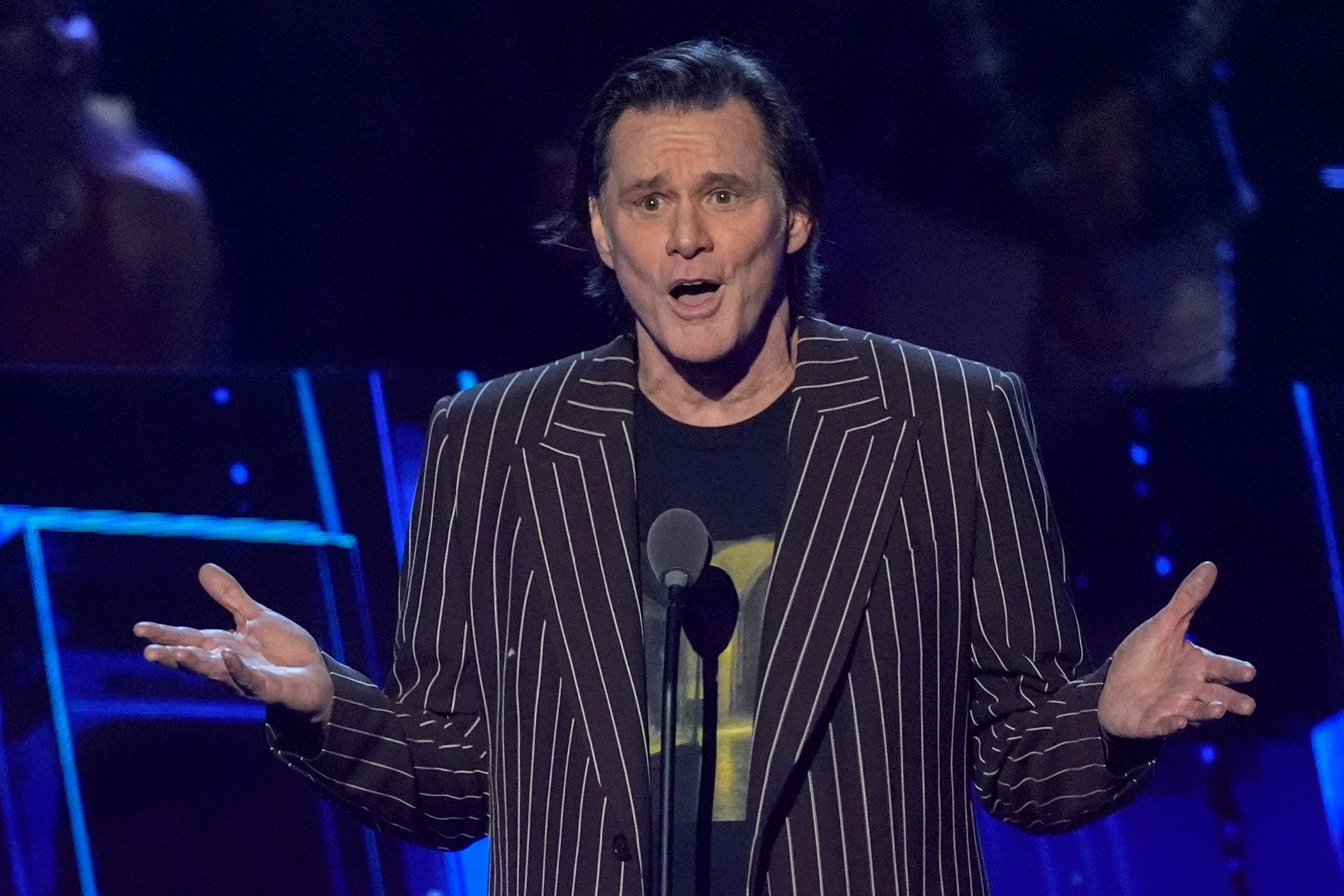 Jim Carrey se casó con una mujer 30 años menor que él