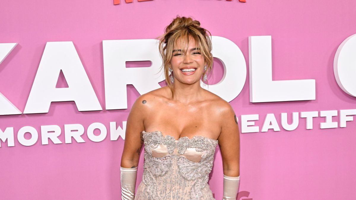 Karol G defiende su música, habla de política y responde a las críticas por apropiación cultural