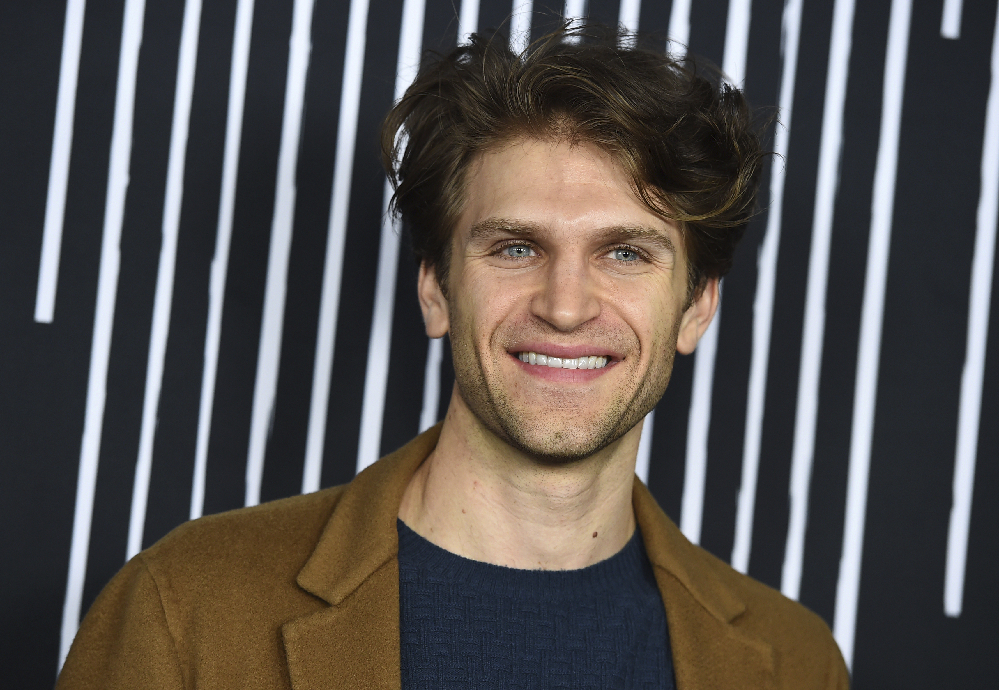 Keegan Allen, actor de ‘Pretty Little Liars', sufre un violento asalto armado en West Hollywood