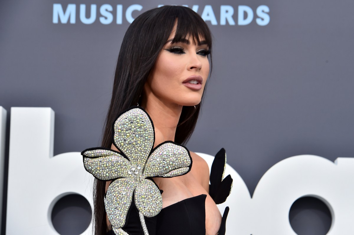 Megan Fox lanza su página de contenido exclusivo y el sitio colapsa tras su estreno