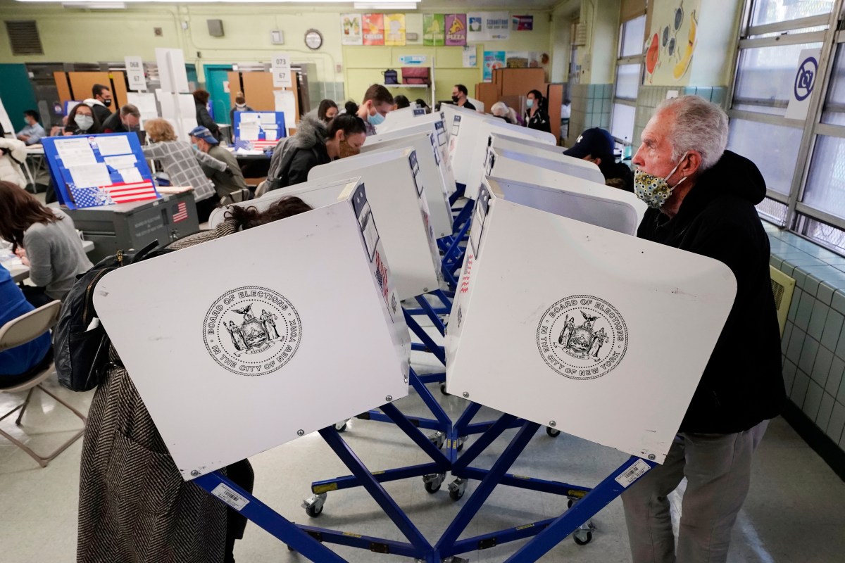 Nueva York alerta sobre engaños electorales creados con inteligencia artificial