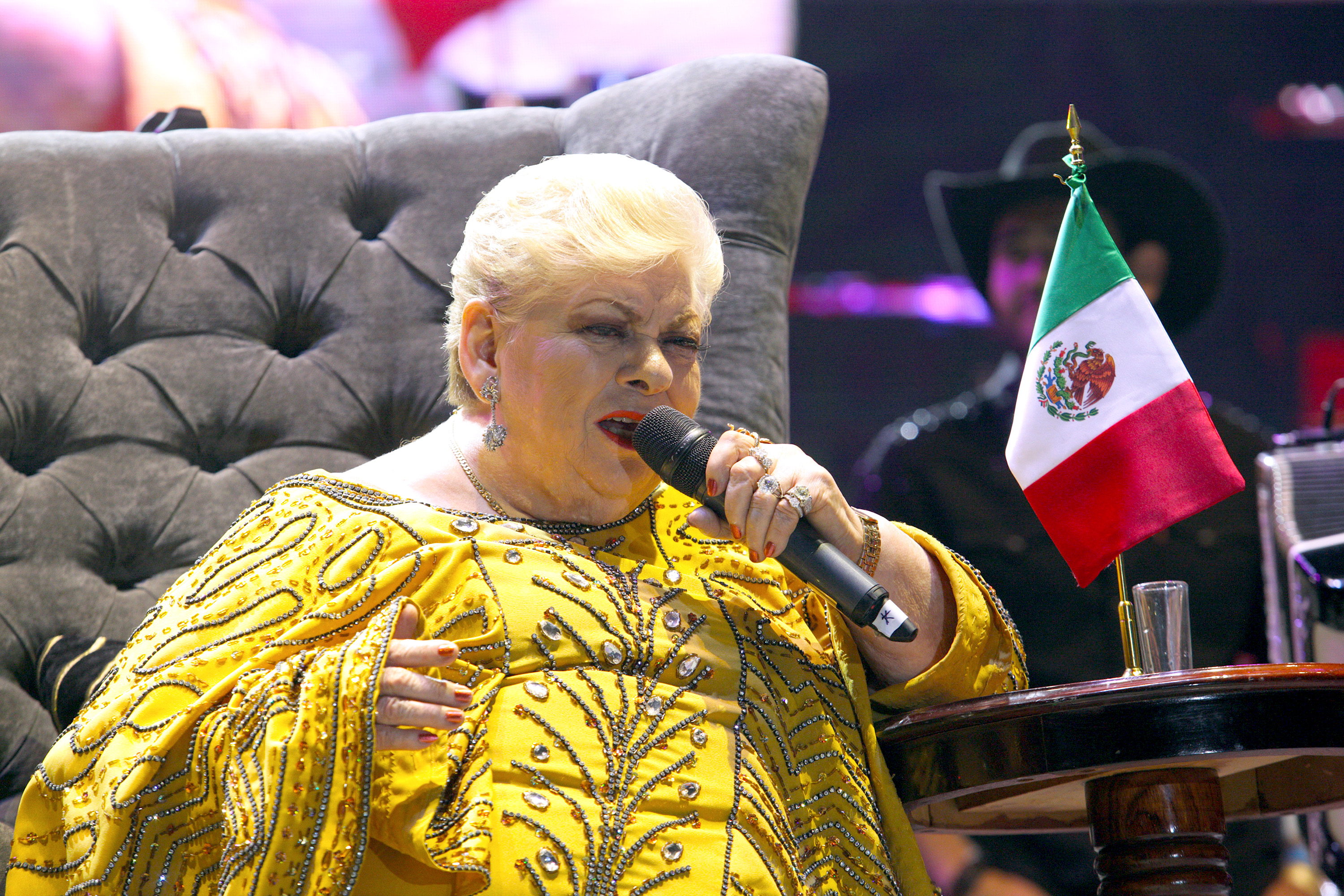 Muere Martha Elena, la hija de Paquita la del Barrio, a los 47 años